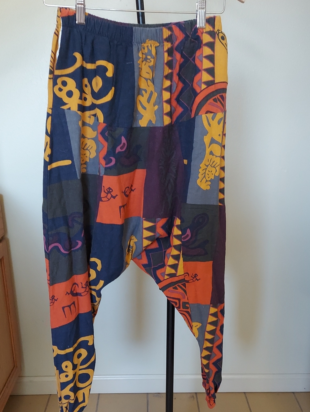 INCERUN Men’s Drop Crotch Harem Pants Tribal Boho Baggy Joggers Size S Aladdin